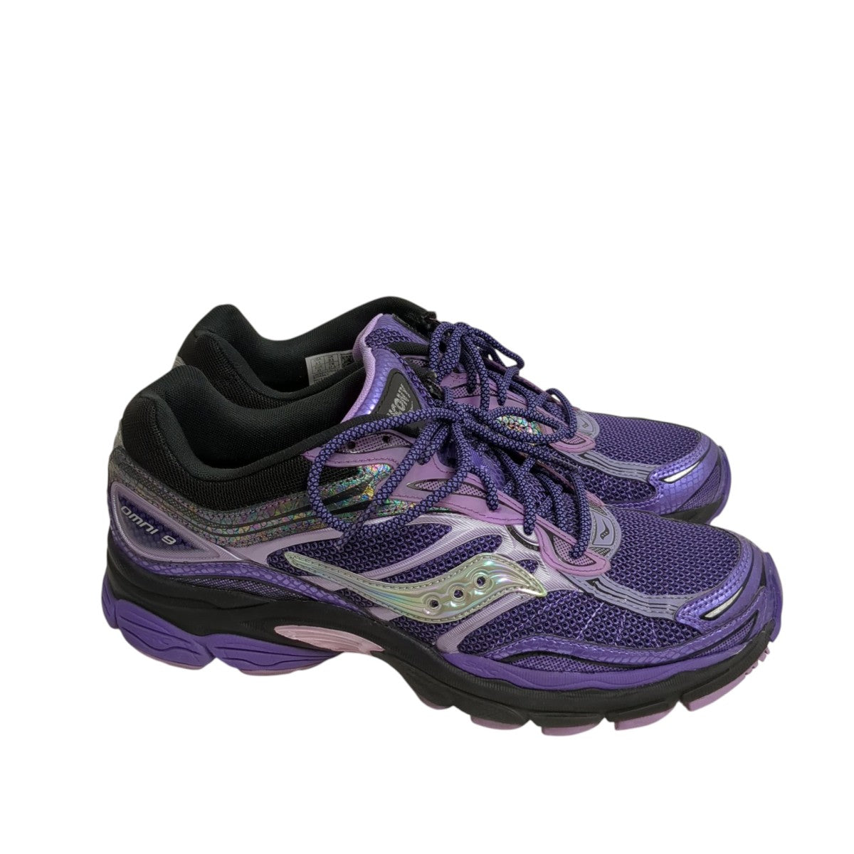 Progrid Omni 9 GlowaconstrictorスニーカーS70934-1