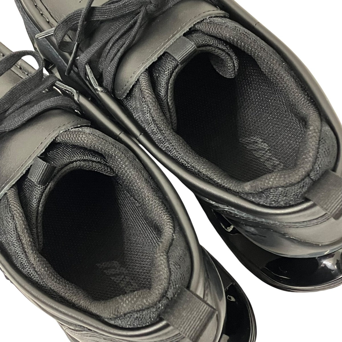スニーカーD1GD261401