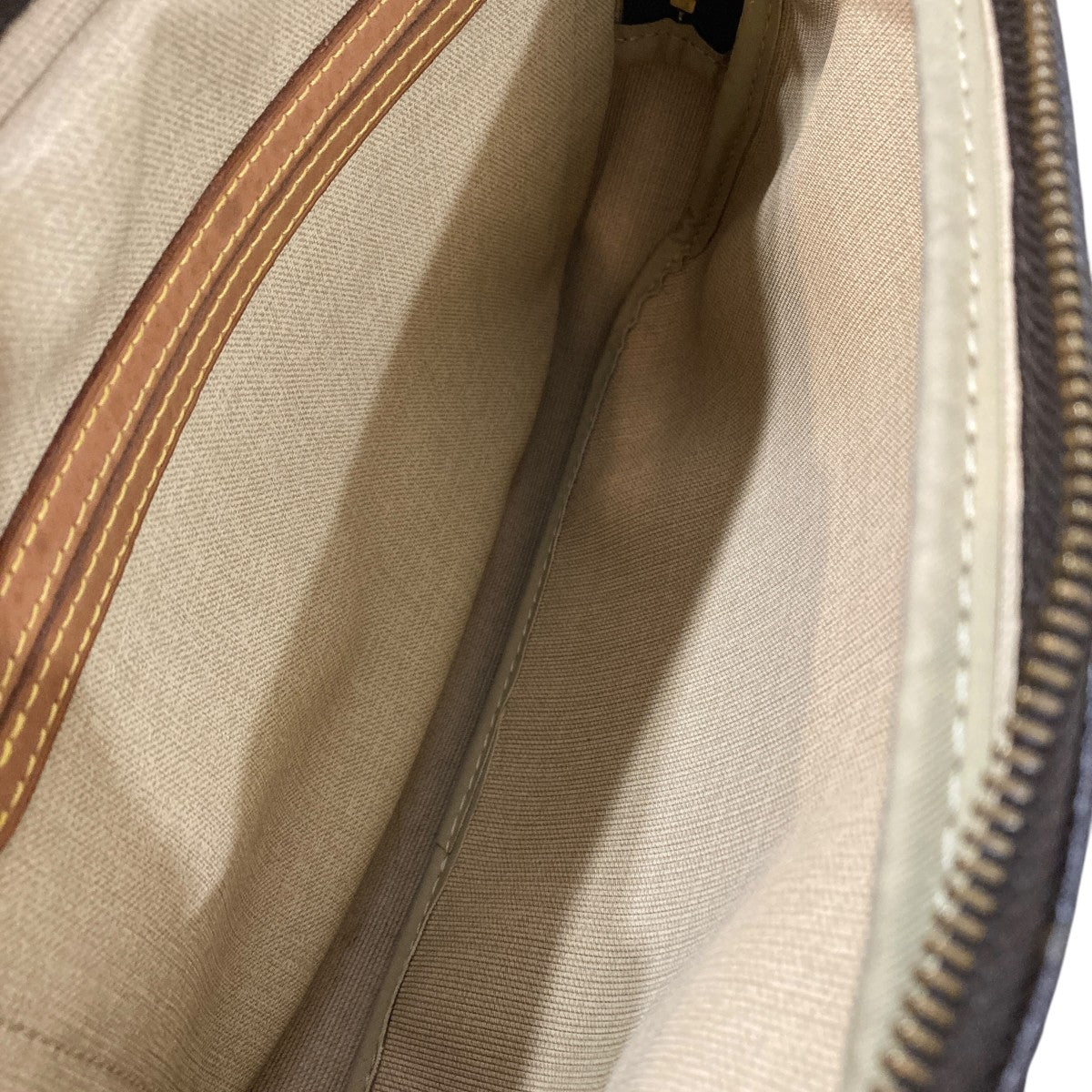 LOUIS VUITTON(ルイヴィトン) リポーターPMショルダーバッグM45254