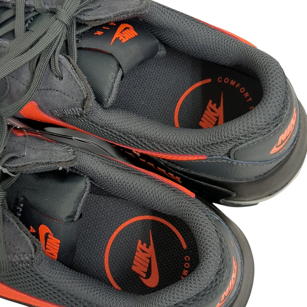 AIR MAX EXCEEスニーカーIQ9397-068