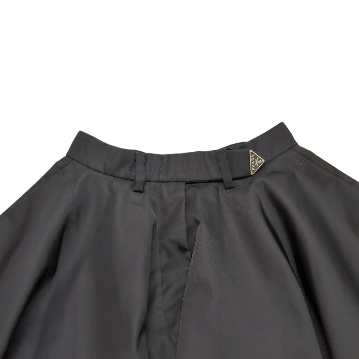 Re-Nylon pleated skirtスカート21X925