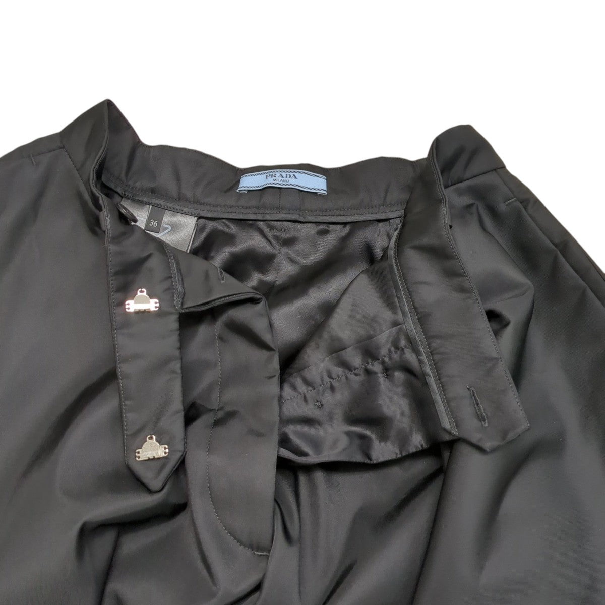 Re-Nylon pleated skirtスカート21X925