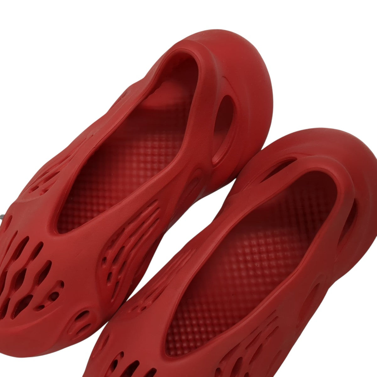 adidas yeezy foam runnerサンダル