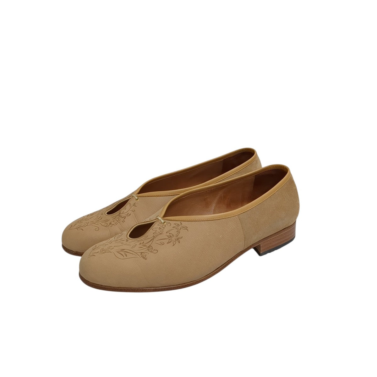 Botanical EngravingTear Pumps