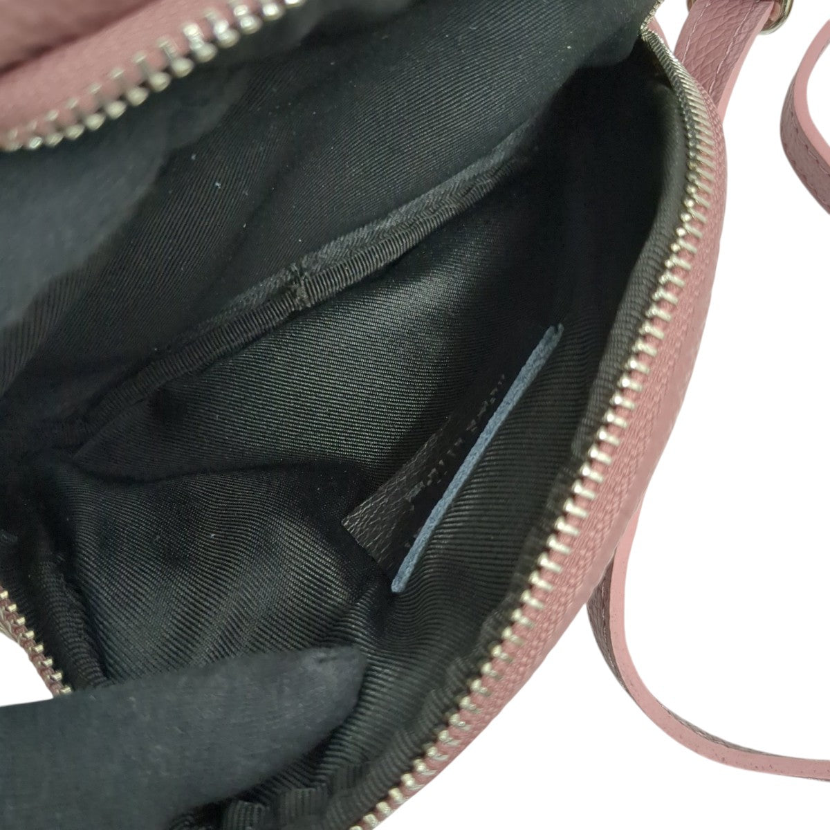 ショルダバッグ
