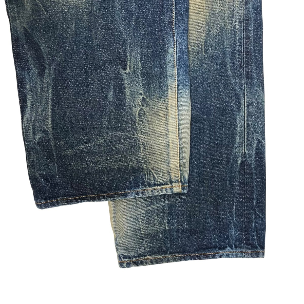 DISTRESSED LOOSE FITデニムパンツ