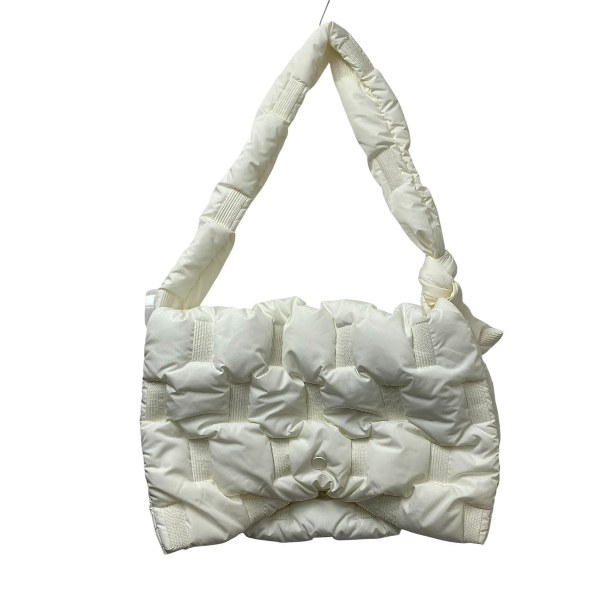 SQUARE CUSHIONショルダーバッグIM33AG532