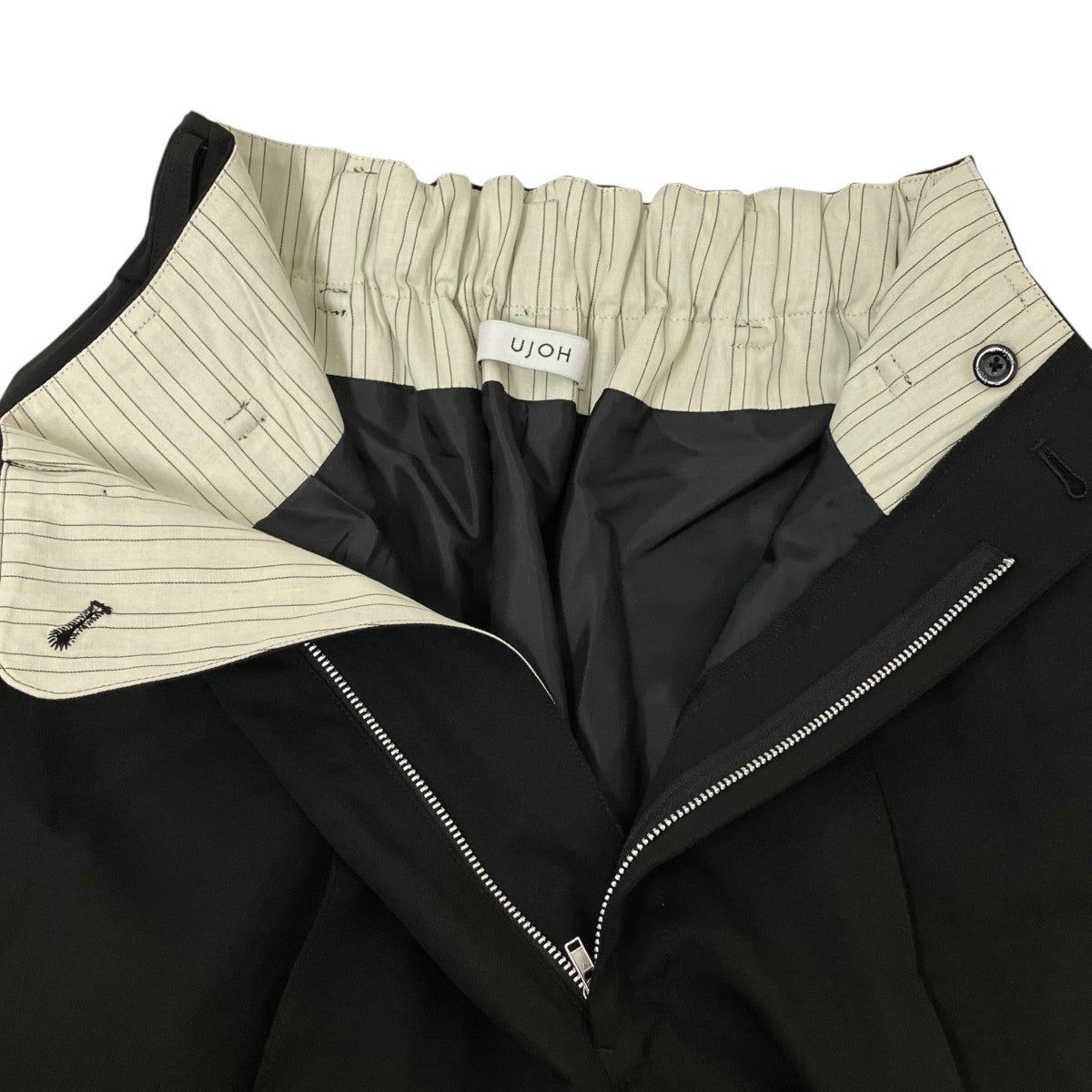 パンツU761-P02-500 2 Tuck Tapered Pants