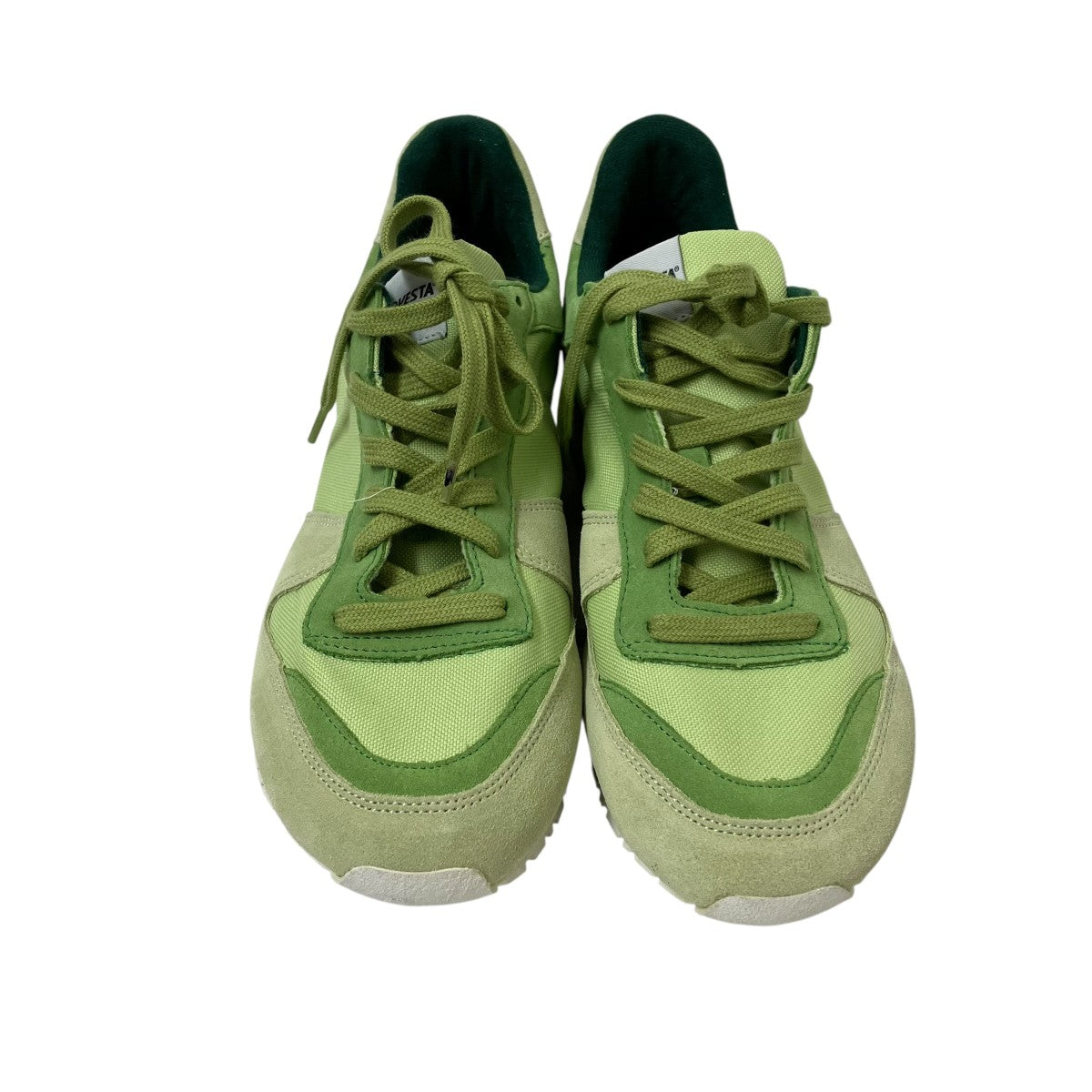 スニーカーN572068