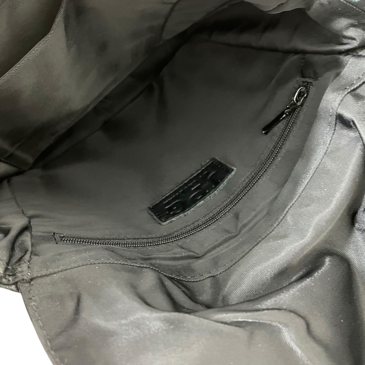 ショルダーバッグ