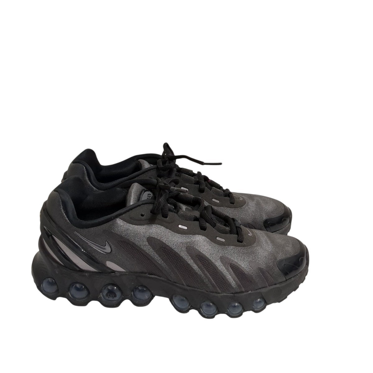 AIR MAX DN8 BLACK／MTLC DARK GREY-IRON GREYスニーカーHF5509-002