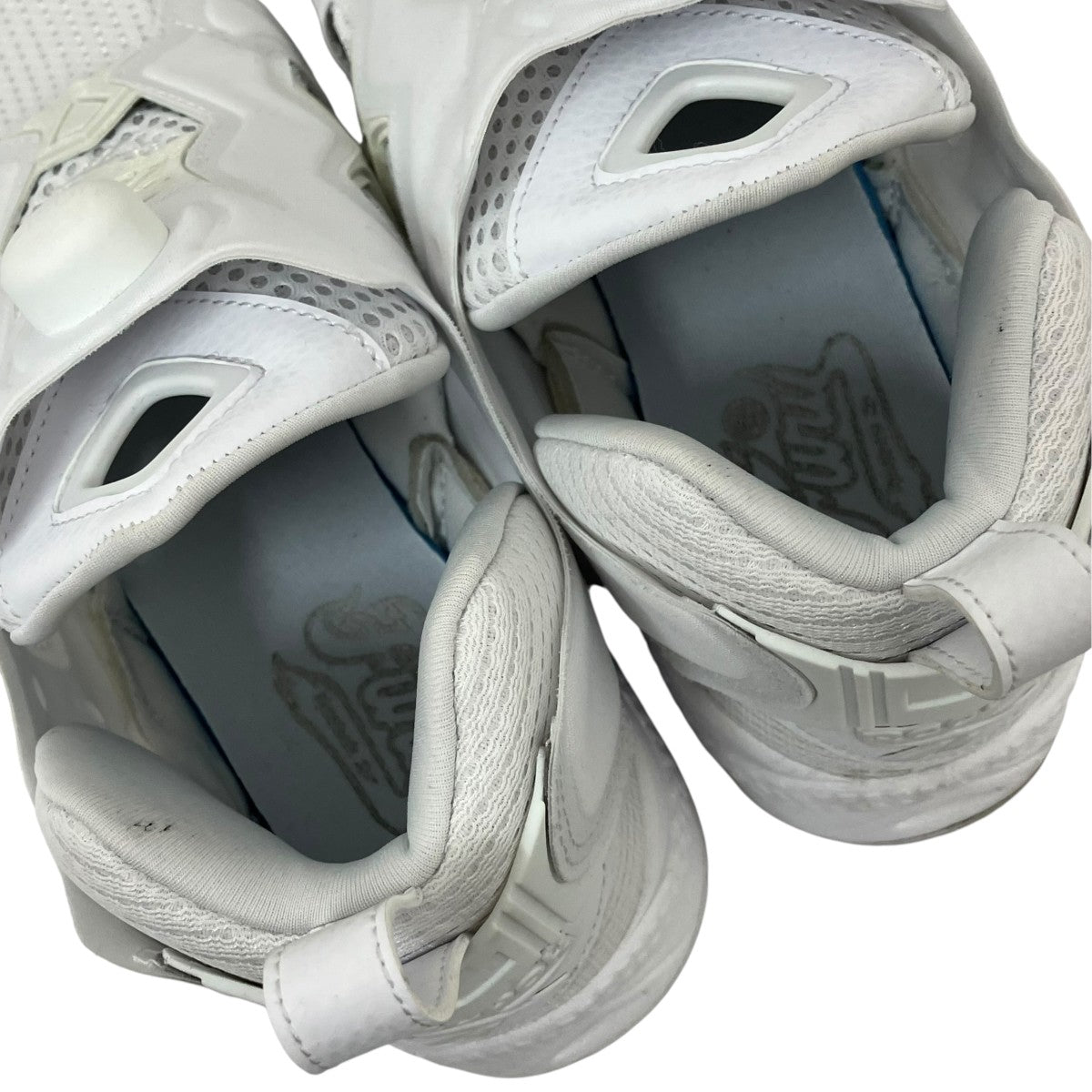 Instapump Fury 95スニーカーGX9432