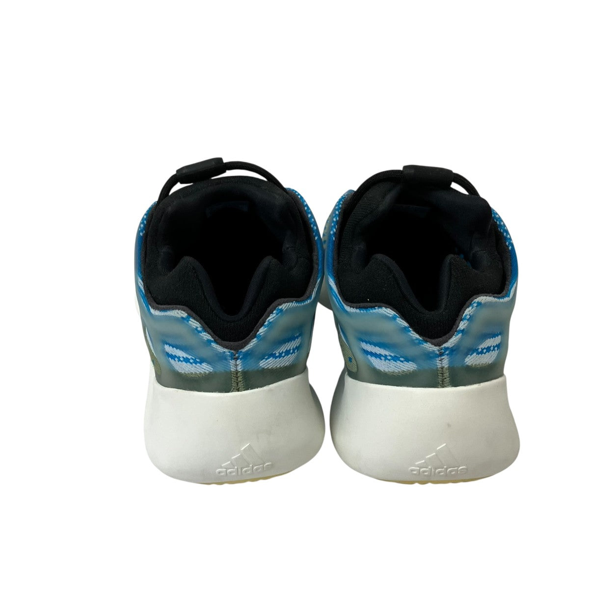 YEEZY 700 V3 ArzarethスニーカーG54850