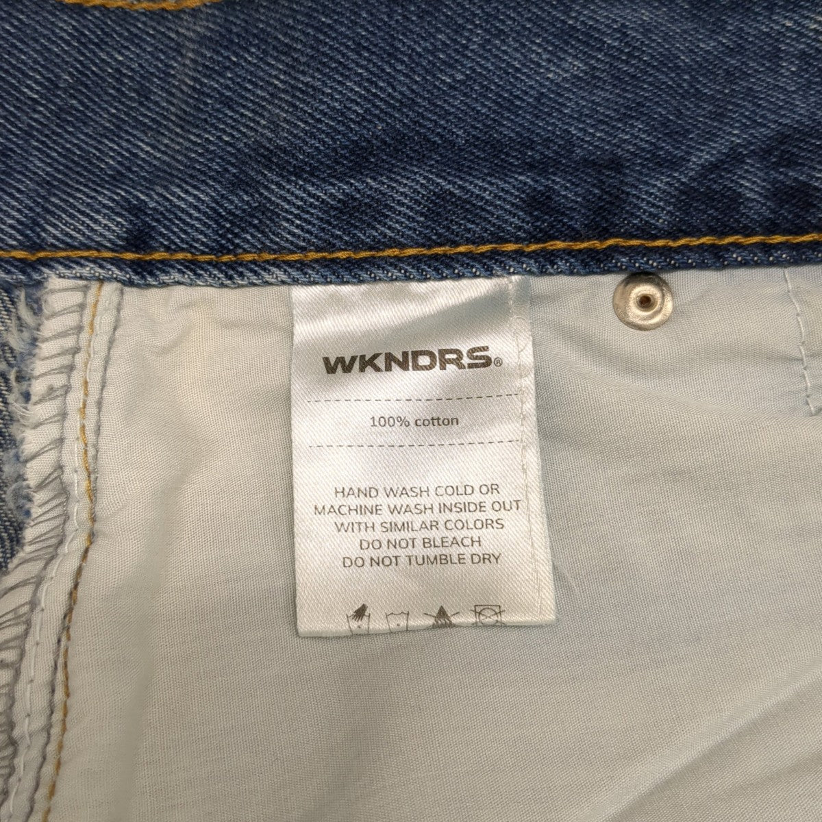 デニムパンツ