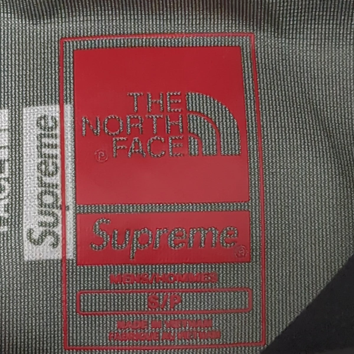 22SSSummit Series Rescue Mountain Pro JacketマウンテンパーカーNF0A7WUD