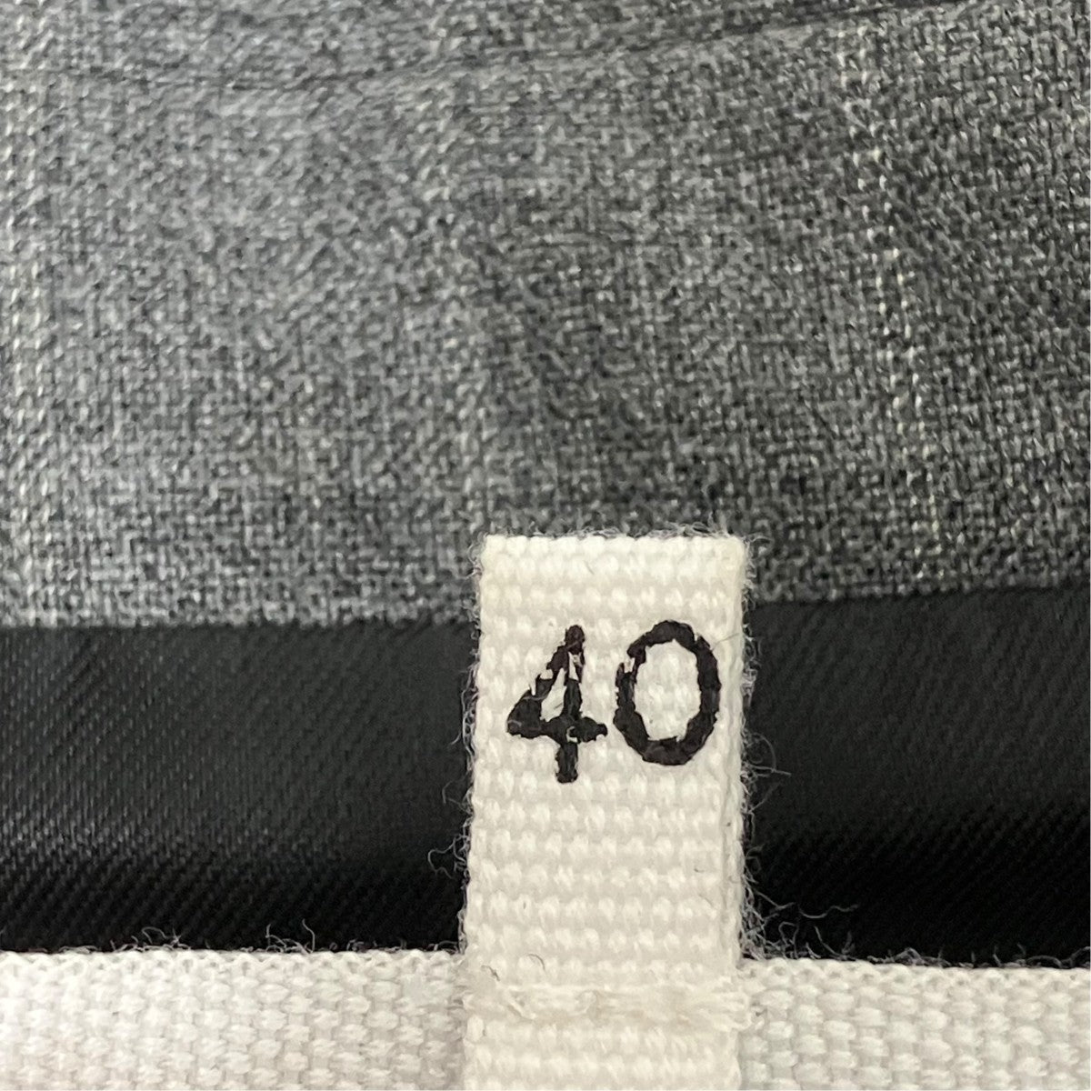 MM6 Maison Margiela(マルタンマルジェラ) Cropped Pinstriped Wool