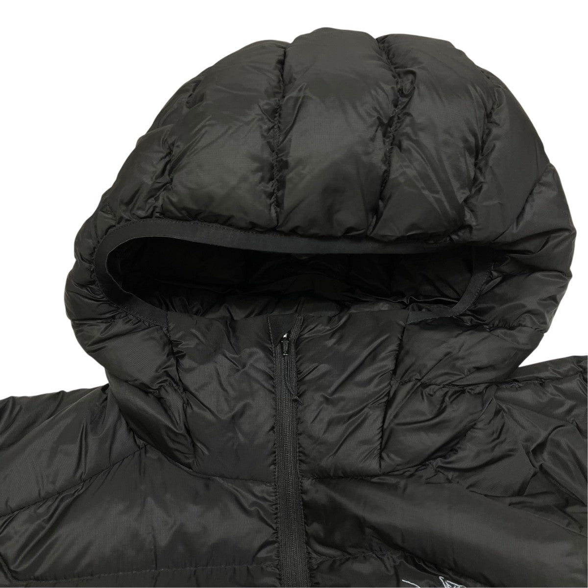 ARC’TERYX ダウンジャケット13240-75125 Cerium LT Hoody 古着・中古-3枚目のアイテム画像