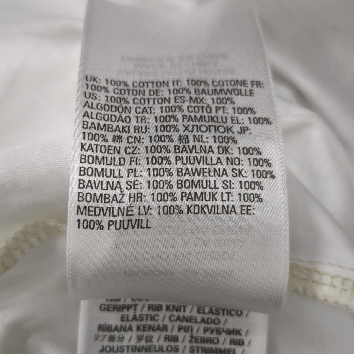 長袖Tシャツ