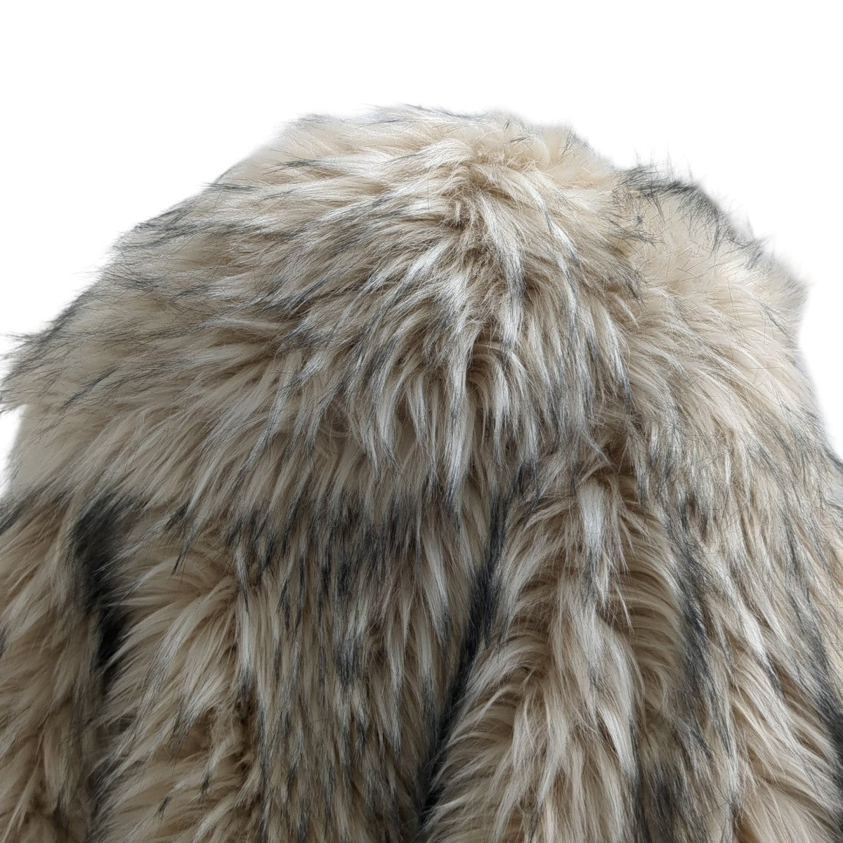 COAT-FAUXWOLF FURジャケットS75AA0420 D35095