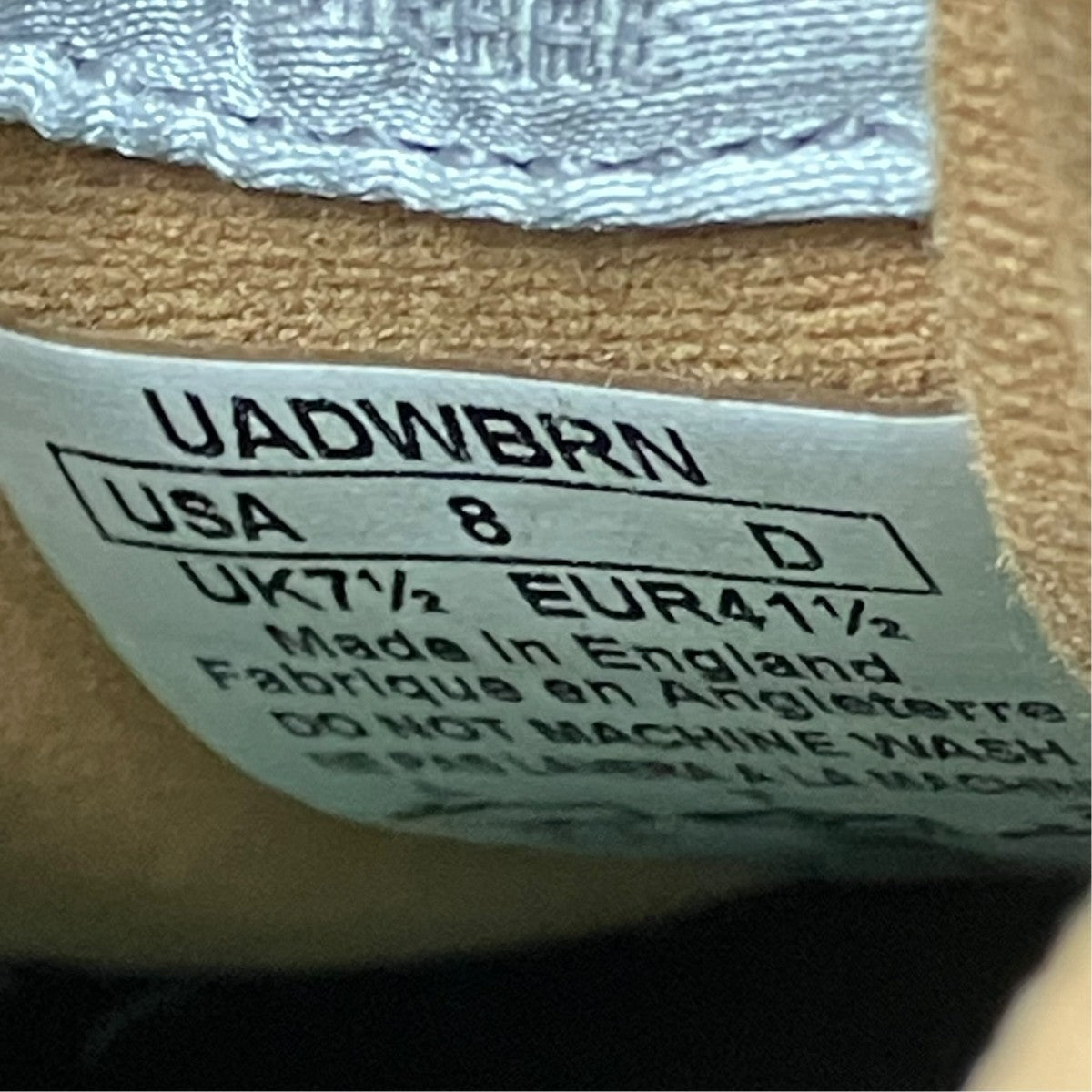 スニーカーUADWBRN