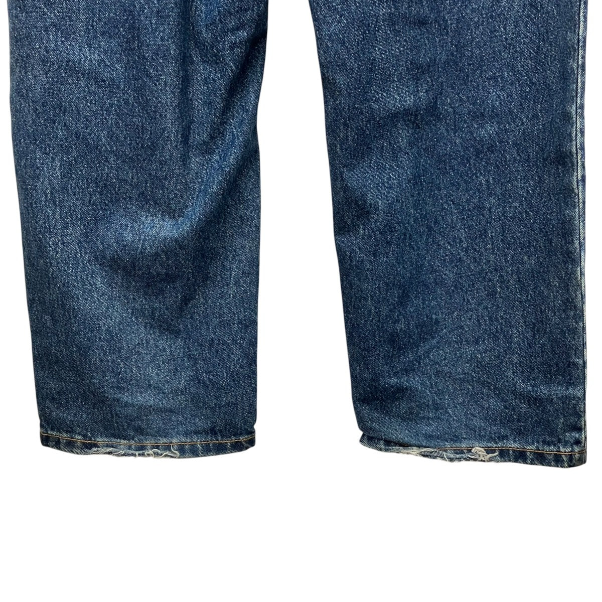 デニムパンツ
