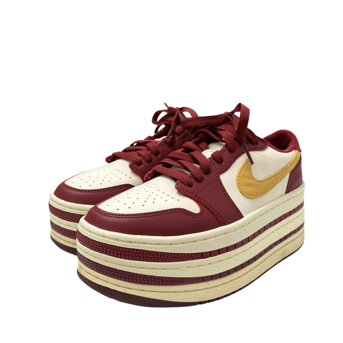 WMNS AIR JORDAN 1 TRIPLE STACK TEAM RED SANDED GOLD-PALE IVORY厚底スニーカーHV8288-600