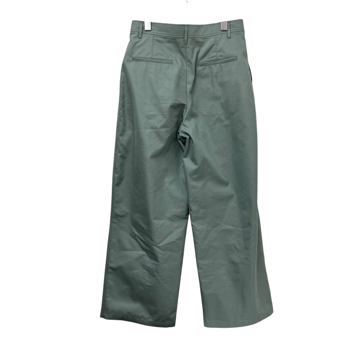 Gloss-Finish Chino Pantsパンツ28A68103