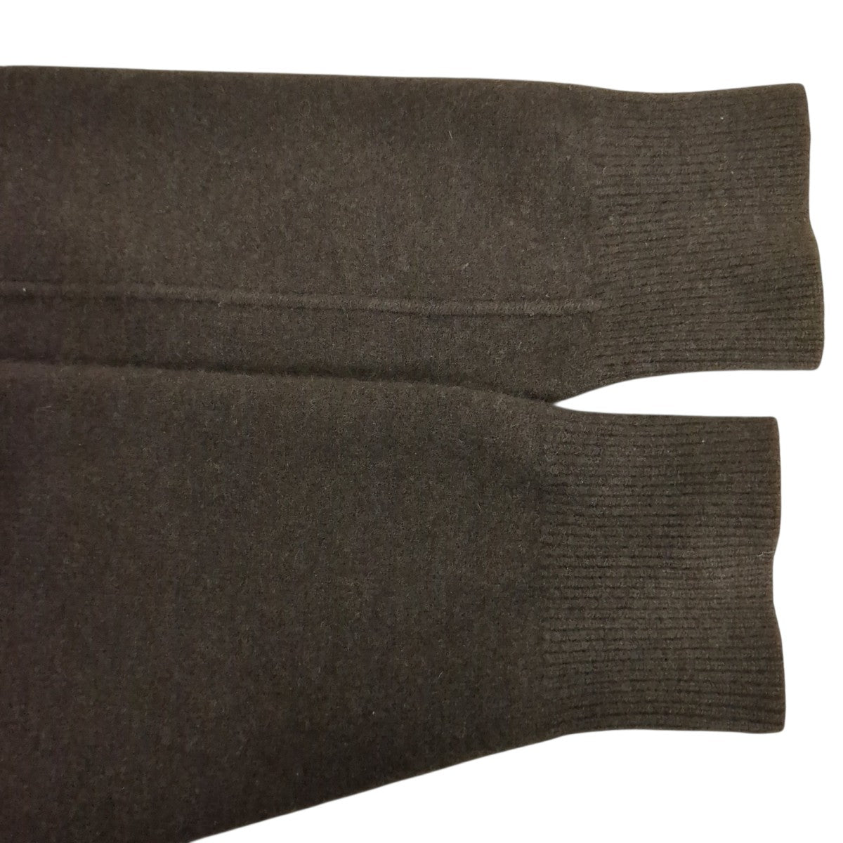 21AWセーターST313 CASHMERE 'WITH A NECK' CARDIGAN