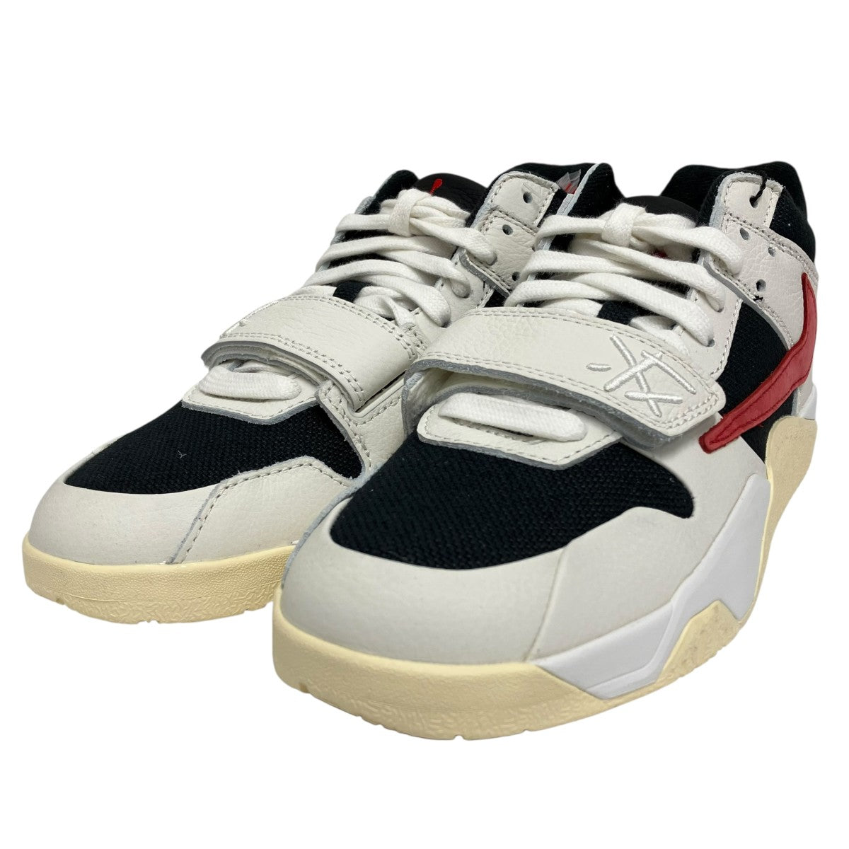 NIKE×TRAVIS SCOTT スニーカーFZ8117-101 古着・中古-1枚目のアイテム画像