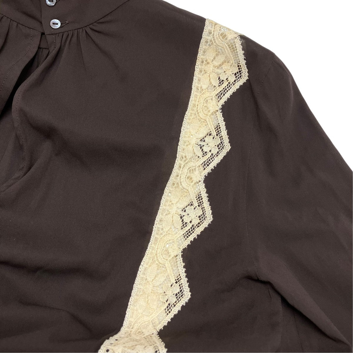 ブラウス