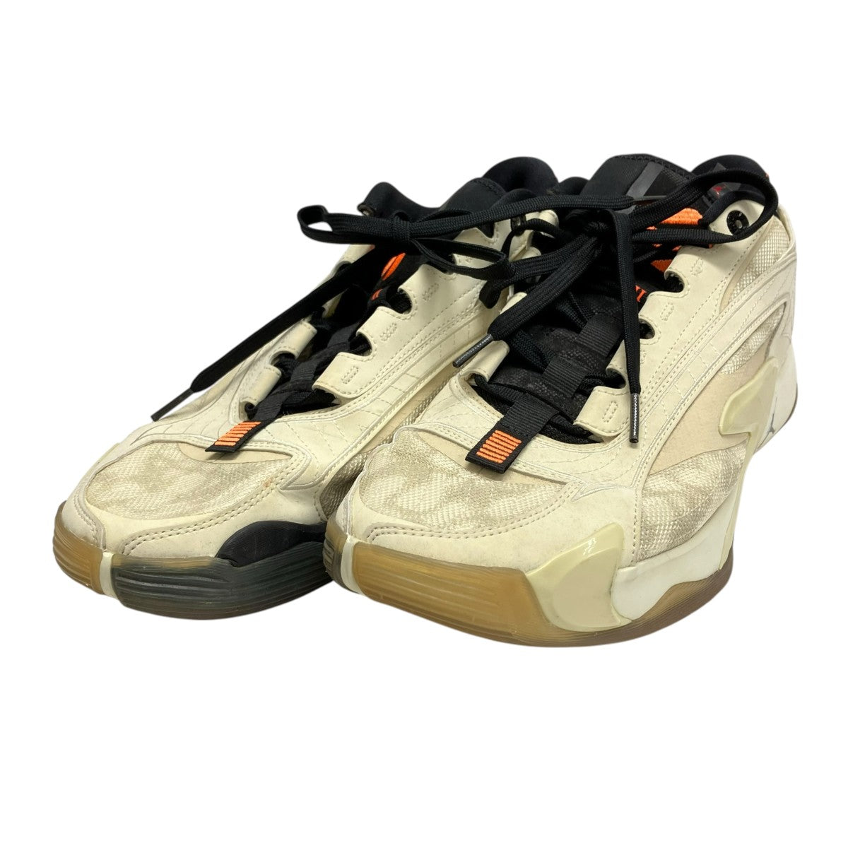 NIKE スニーカーDX9012-100 古着・中古-1枚目のアイテム画像