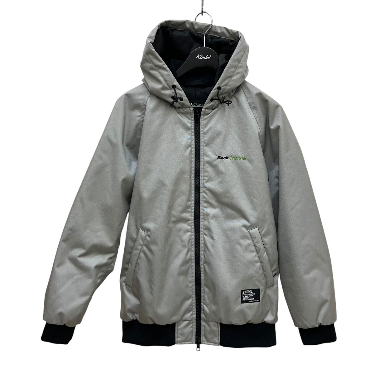 BACK CHANNEL(バックチャンネル) 20AWCORDURA NYLON HOODED JACKET中綿ナイロンジャケットCORDURA  NYLON HOODED JACKET CORDURA NYLON HOODED JACKET ライトグレー サイズ  M｜【公式】カインドオルオンライン ブランド古着・中古通販【kindal】