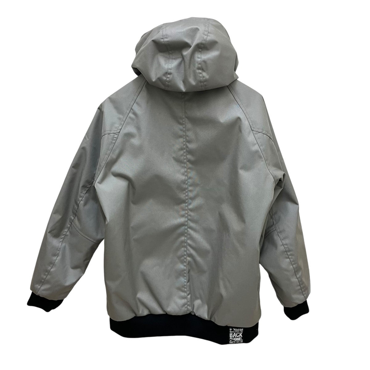 BACK CHANNEL(バックチャンネル) 20AWCORDURA NYLON HOODED JACKET中綿ナイロンジャケットCORDURA NYLON  HOODED JACKET CORDURA NYLON HOODED JACKET ライトグレー サイズ M｜【公式】カインドオルオンライン  ブランド古着・中古通販【kindal】