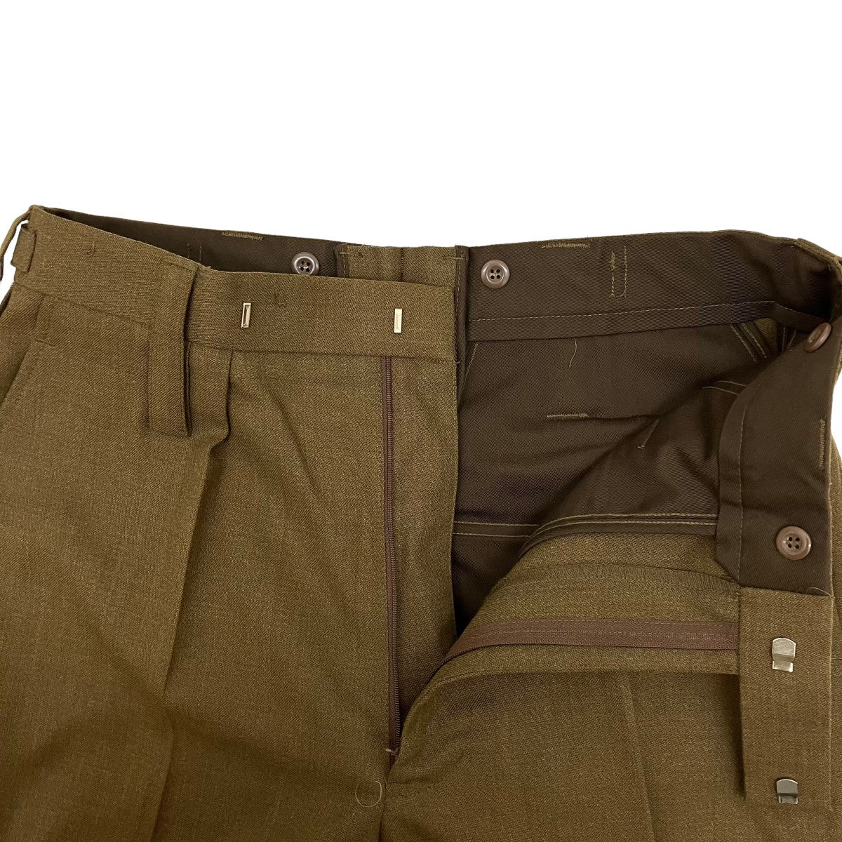British Army(ブリテイッシュアーミー) BARRACK DRESS ARMY