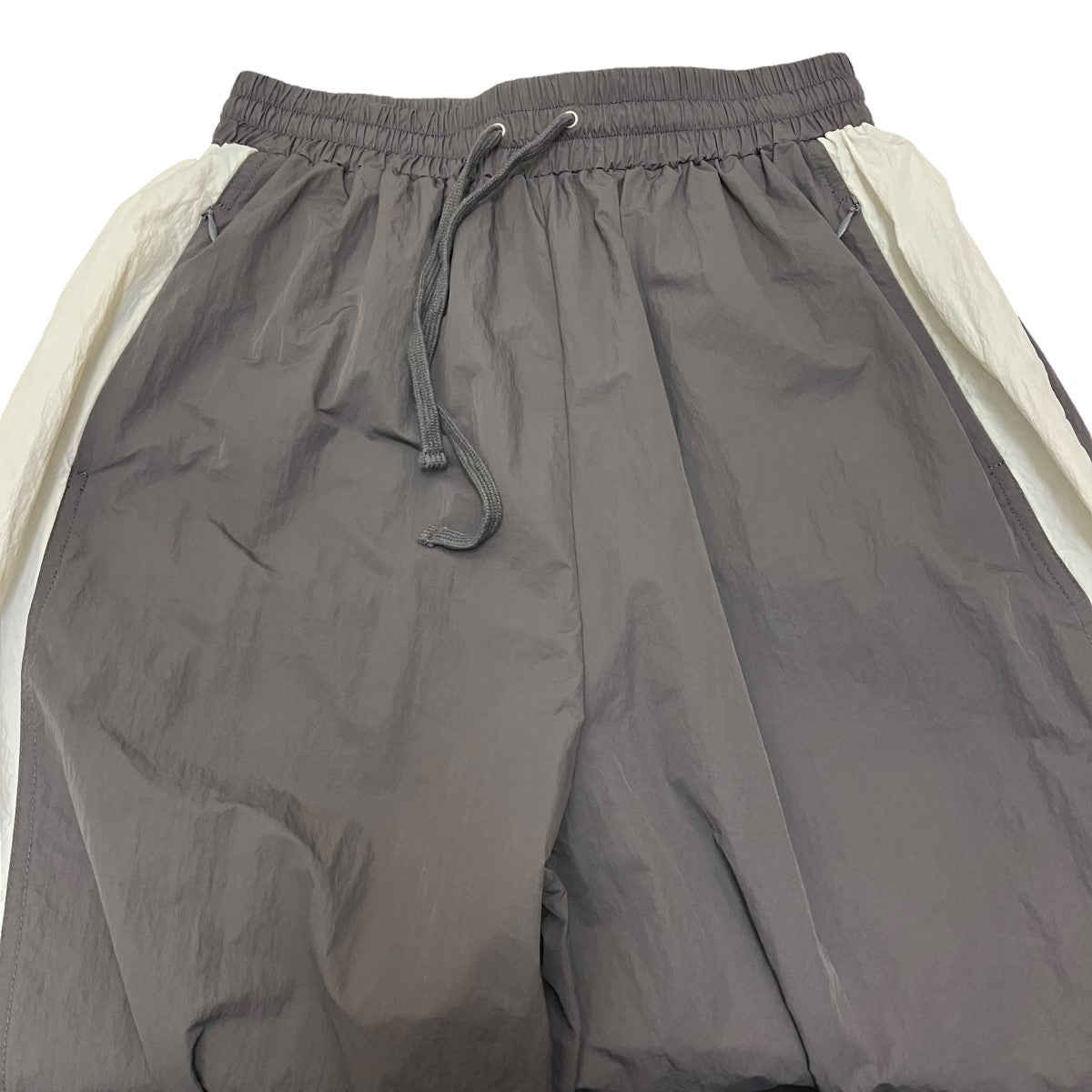 TODAYFUL(トゥデイフル) Nylon Line Pants ラインパンツ12410716