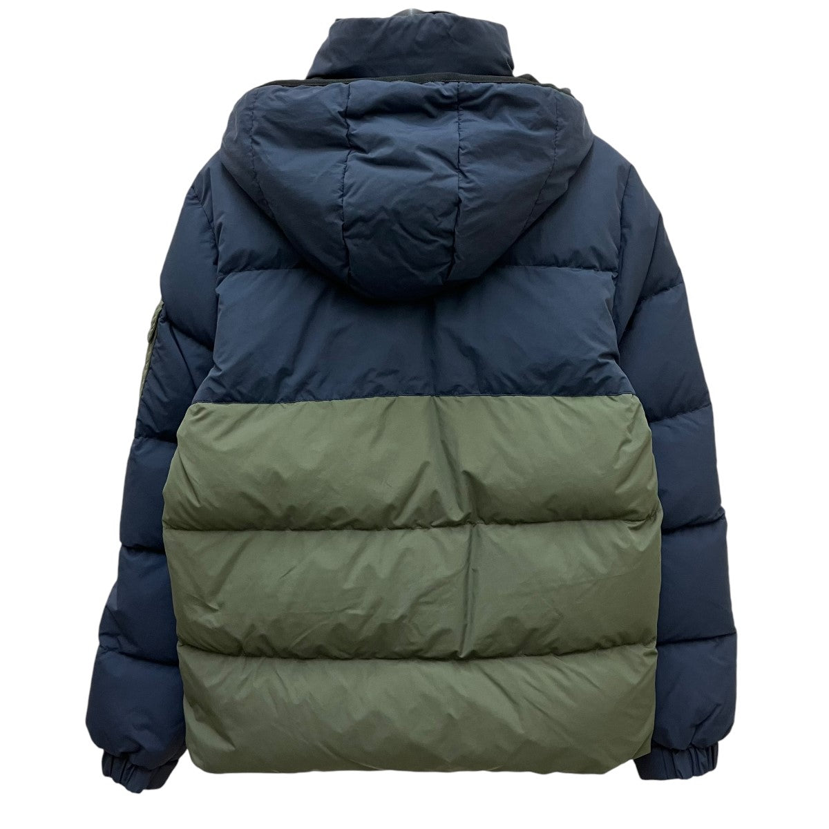 MONCLER×JUNYA WATANABE CDG ダウンジャケットWT-J107 WT-J107 ネイビー×カーキ サイズ  S｜【公式】カインドオルオンライン ブランド古着・中古通販【kindal】