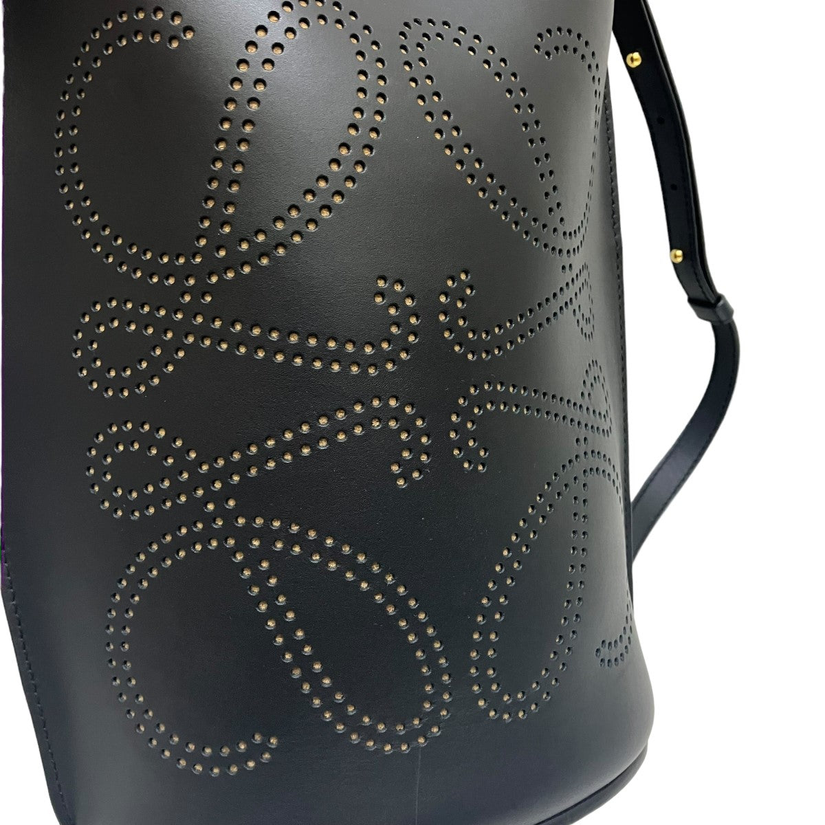 ロエベ ショルダーバッグ メッセンジャーバッグ 希少　ナイロン　ロゴ刺繍　黒　袋 楽天市場】ロエベ loewe（素材（生地・毛糸）ナイロン