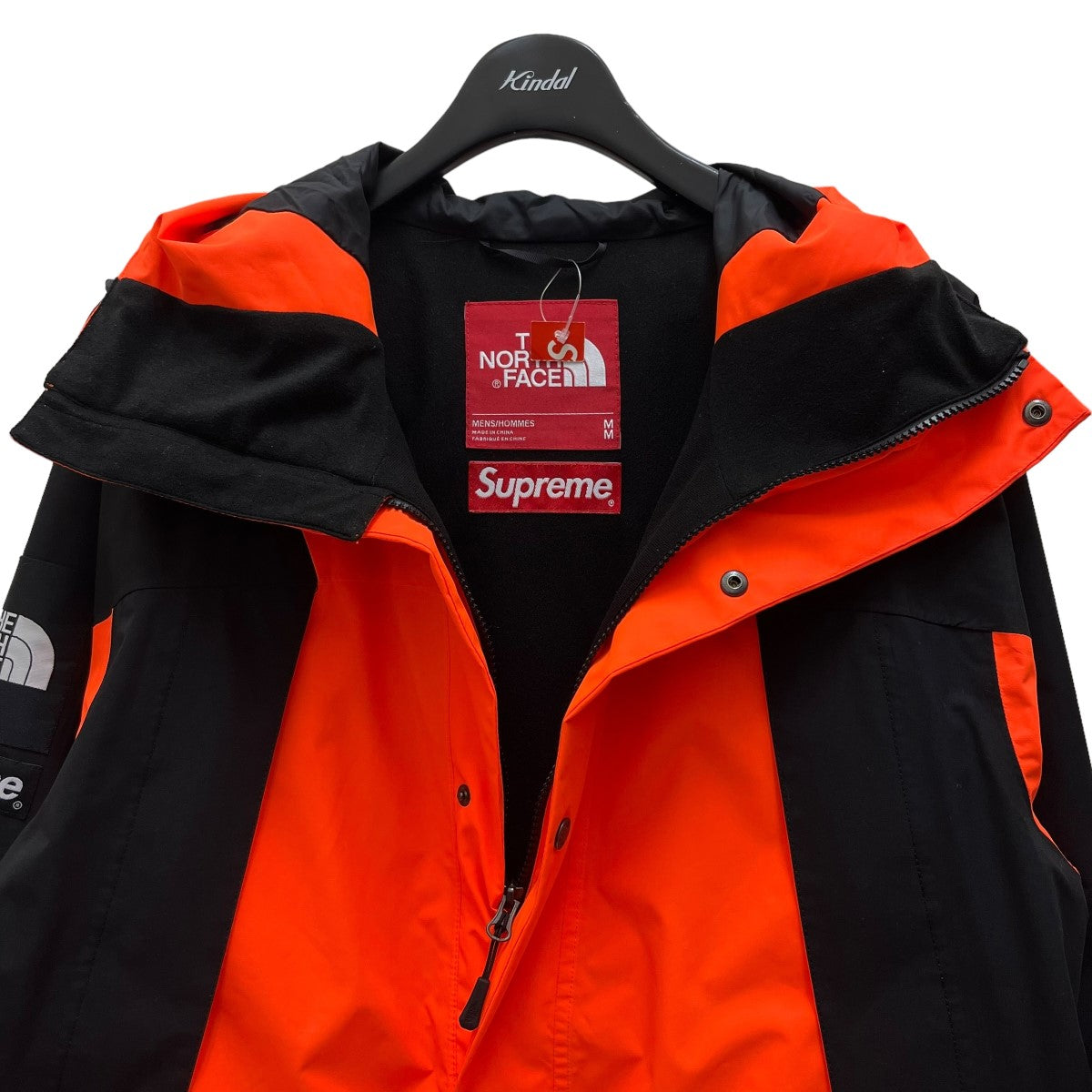 THE NORTH FACE×Supreme Mountain Light Jacket Power OrangeマウンテンパーカーNF0A2SZ2  NF0A2SZ2 オレンジ サイズ M｜【公式】カインドオルオンライン ブランド古着・中古通販【kindal】