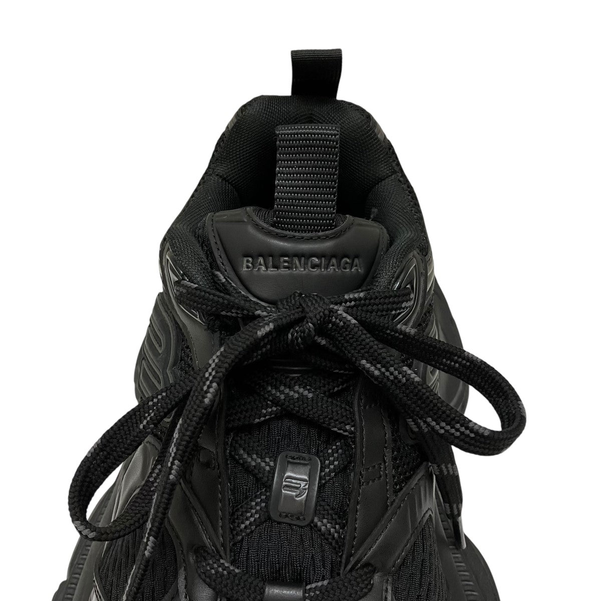 スニーカー792779