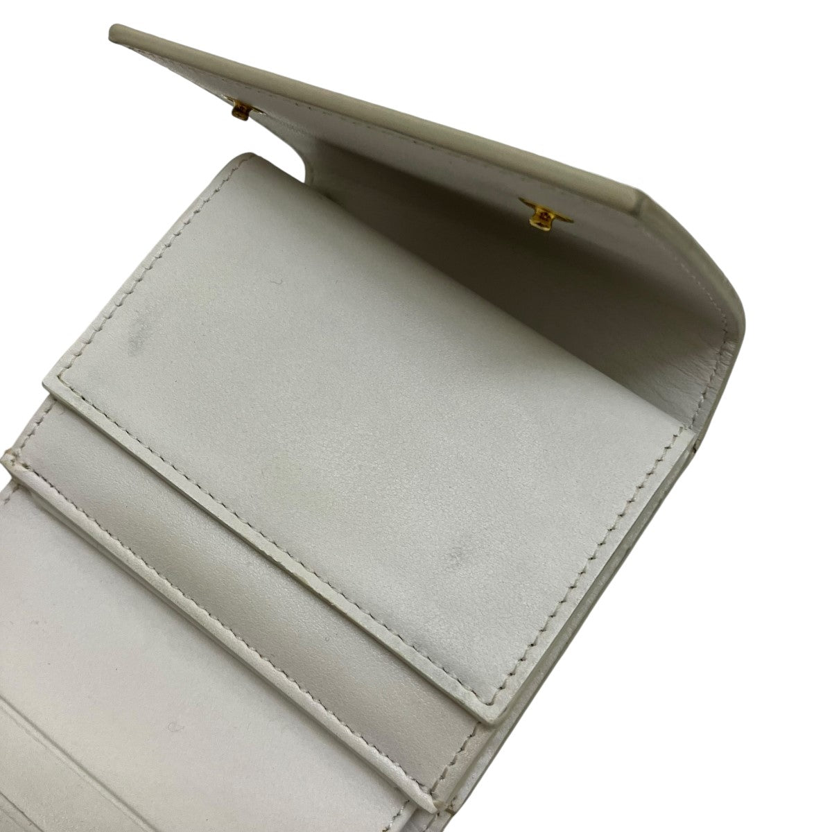 セリーヌのスモール トリフォールドウォレット 財布 10B573BELです。 CELINE 財布・小物 古着・中古アイテム
