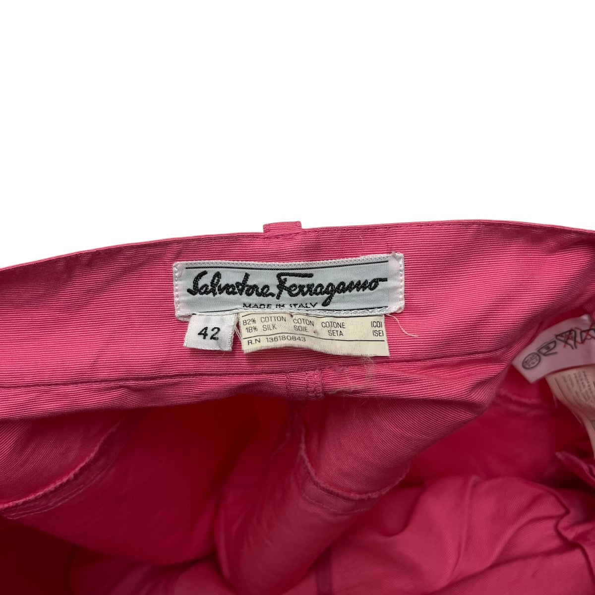 タイトスカート