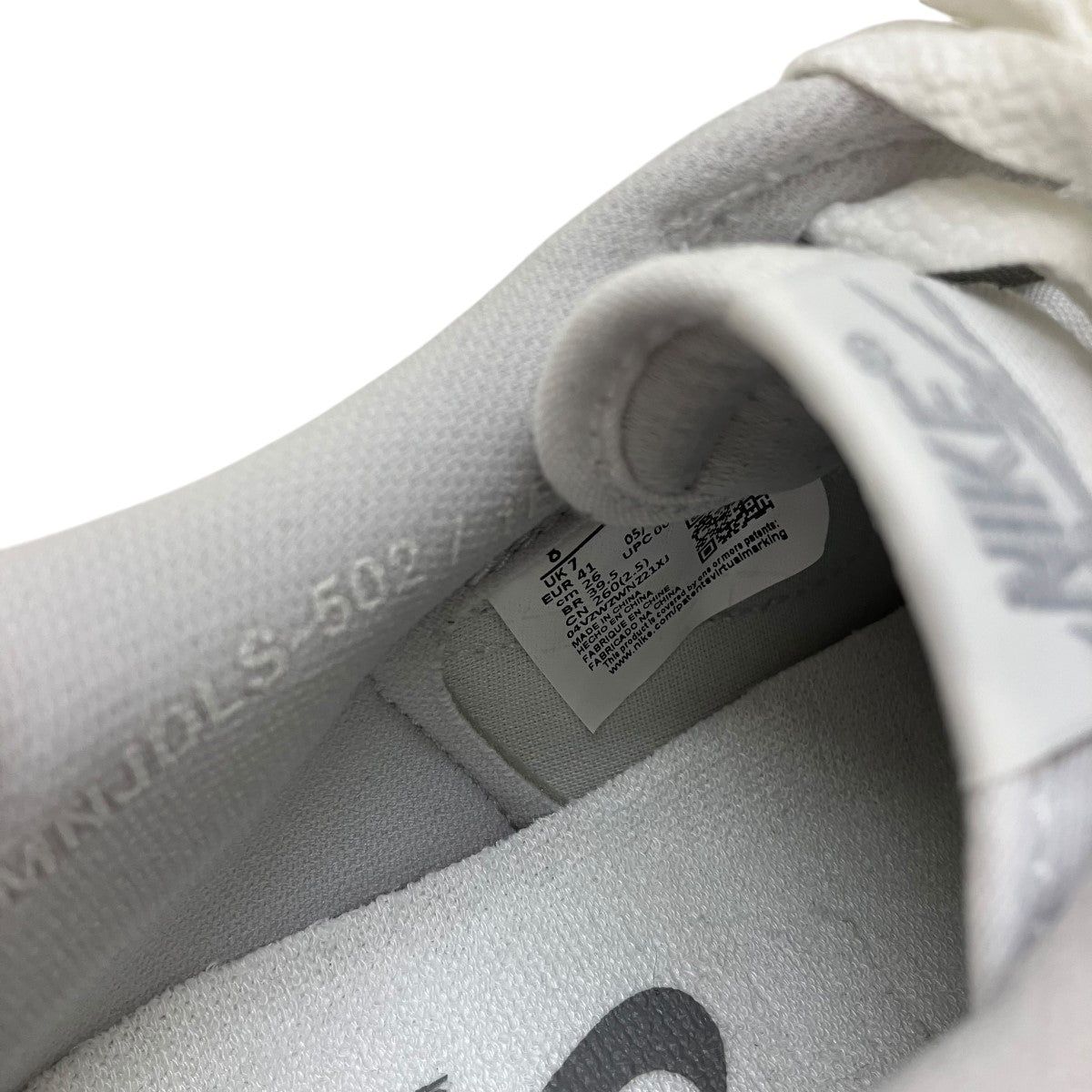 ナイキのAir Jordan 1 Low ’85 Neutral Grey ローカットスニーカー FB9933-100です。 NIKE シューズ 古着・中古アイテム