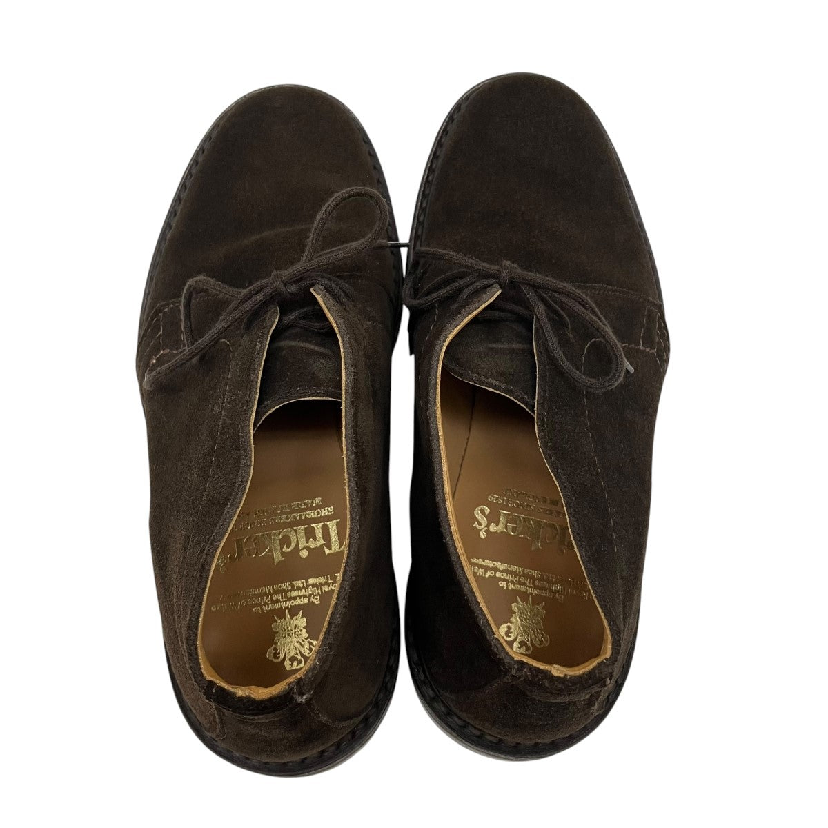 トリッカーズのチャッカーブーツ M7384です。 Tricker’s シューズ 古着・中古アイテム