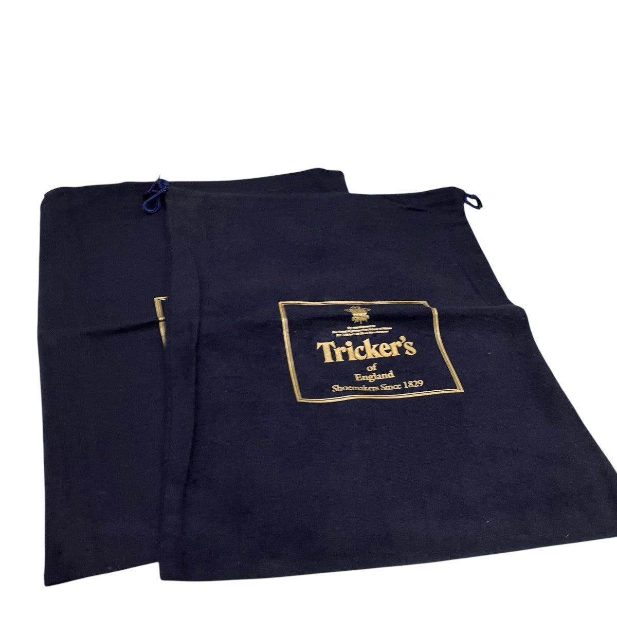 トリッカーズのチャッカーブーツ M7384です。 Tricker’s シューズ 古着・中古アイテム