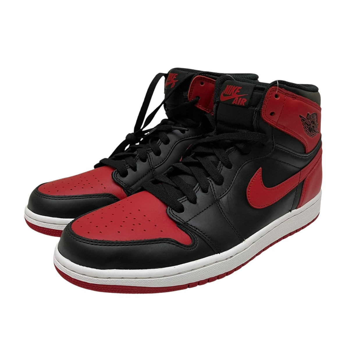 ナイキのAir Jordan 1 Retro High OG Bred 2013 ハイカットスニーカー 555088-023です。 NIKE シューズ 古着・中古アイテム