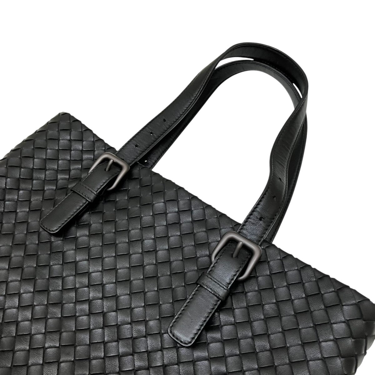 BOTTEGA VENETA(ボッテガヴェネタ) イントレチャートトート