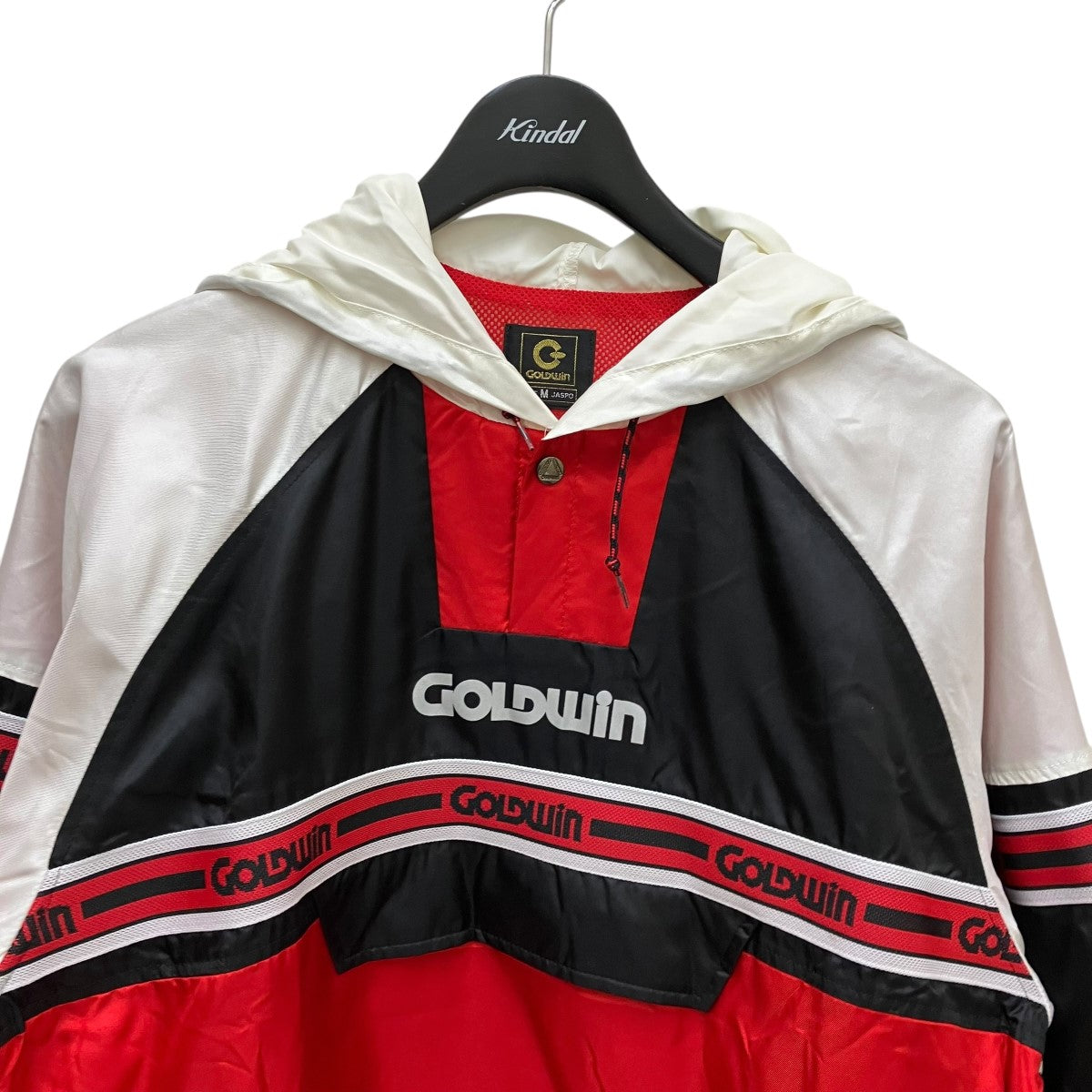 ゴールドウインのアノラックパーカー GAJ1201です。 GOLDWIN 古着・中古 アウター アイテム