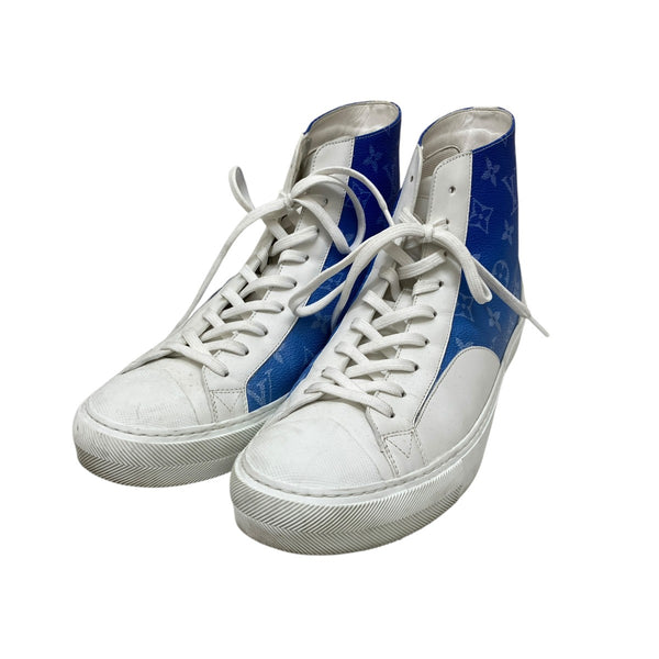 8009001858209_1_grande.jpg?v=