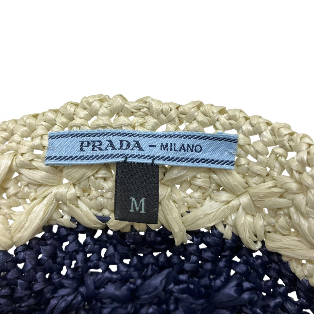 PRADA 古着・中古 プラダのラフィア ビコローレ バケットハット 1H0609です。