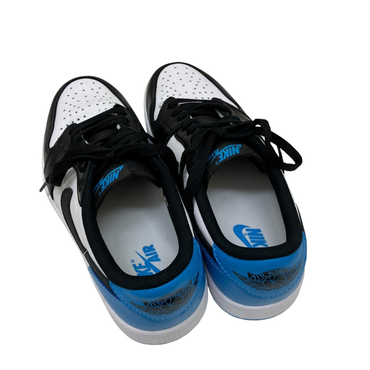 Air Jordan 1 Low OG  Black and Dark Powder Blue UNCスニーカーCZ0790-104